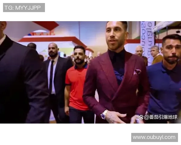 足球明星的财富揭秘：他们的收入来源与奢华生活方式分析